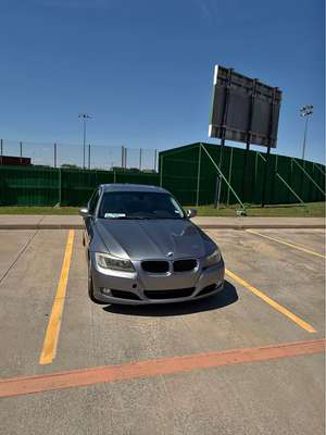 2011 BMW 3 Series - 328i xDrive Sedan 4D