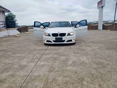 2011 BMW 3 Series - 328i Sedan 4D