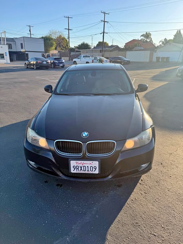 2011 BMW 3 Series - 328i Sedan 4D