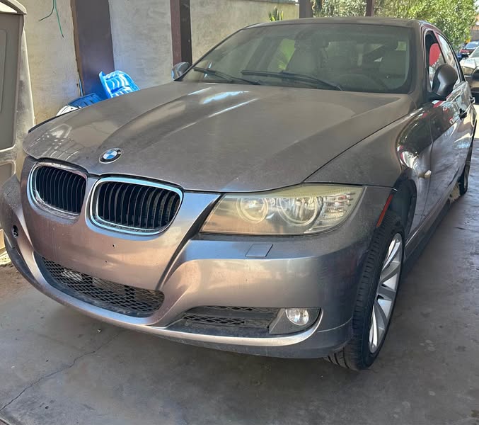 2011 BMW 3 Series - 328i xDrive Sedan 4D