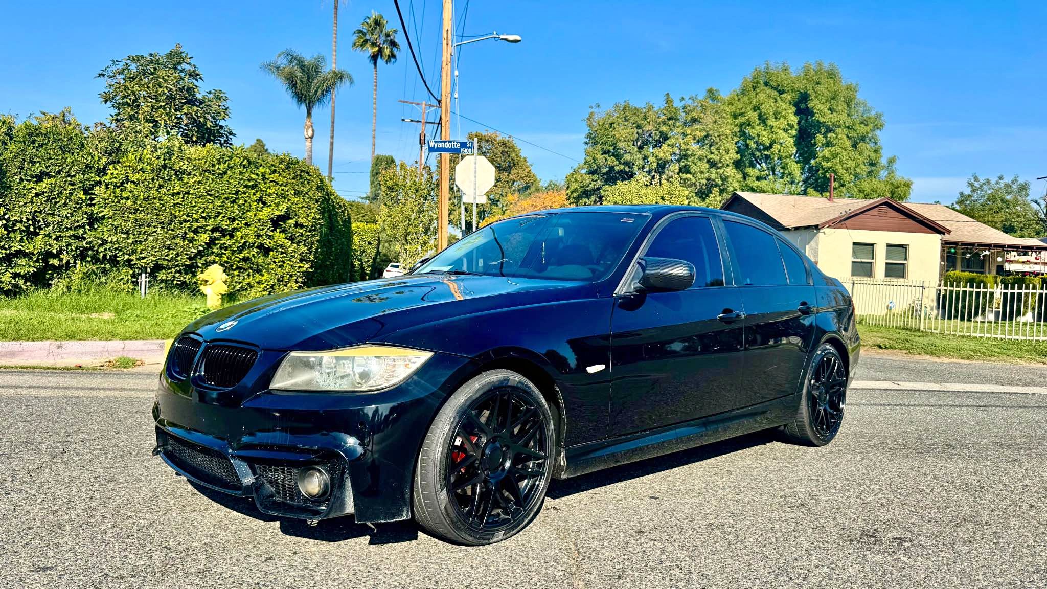 2011 BMW 3 Series - 328i Sedan 4D