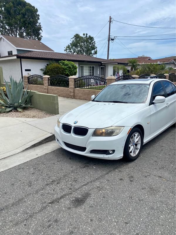 2010 BMW 3 Series - 328i Sedan 4D