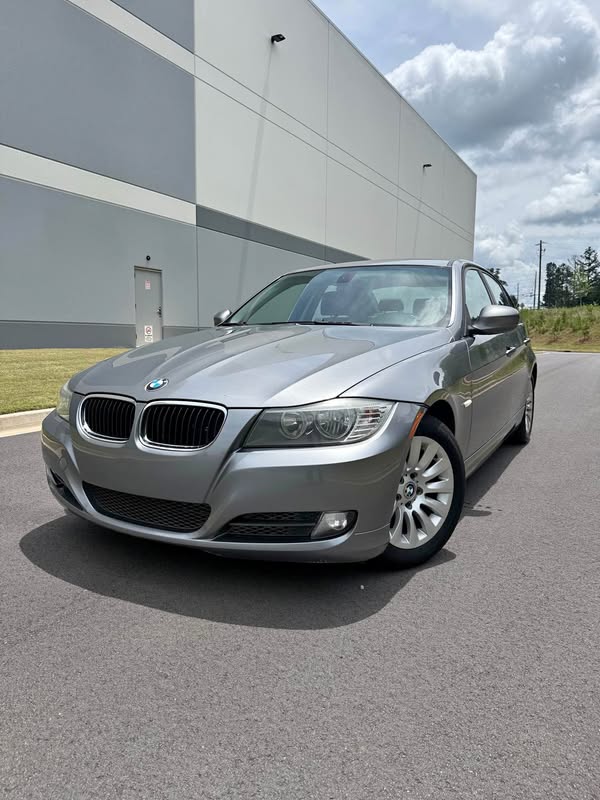 2009 BMW 3 Series - 328i Sedan 4D