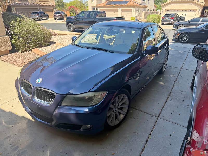 2011 BMW 3 Series - 328i Sedan 4D