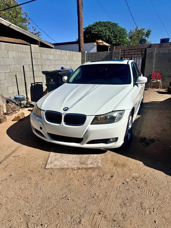 2011 BMW 3 Series - 328i Sedan 4D