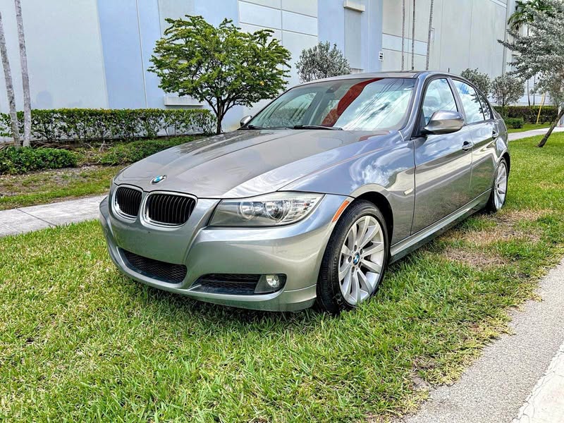 2011 BMW 3 Series - 328i Sedan 4D