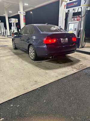 2011 BMW 3 Series - 328i xDrive Sedan 4D