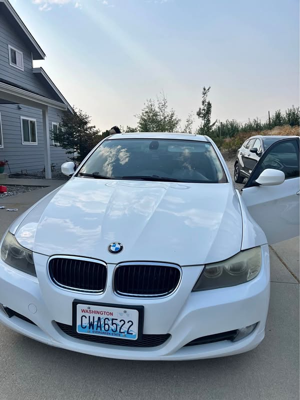 2009 BMW 3 Series - 328i Sedan 4D