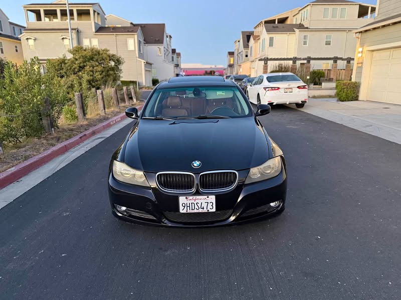 2010 BMW 3 Series - 328i Sedan 4D