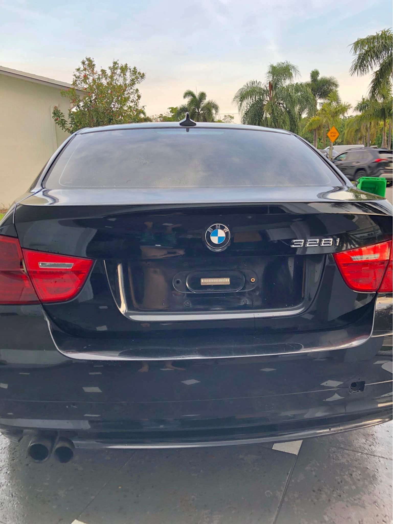 2011 BMW 3 Series - 328i Sedan 4D