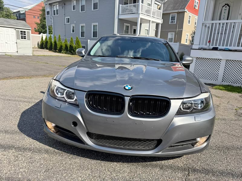 2011 BMW 3 Series - 328i xDrive Sedan 4D