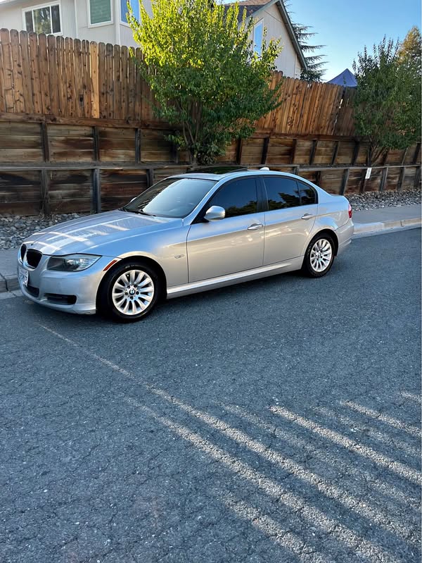 2009 BMW 3 Series - 328i Sedan 4D