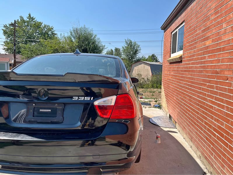 2009 BMW 3 Series - 335xi Sedan 4D