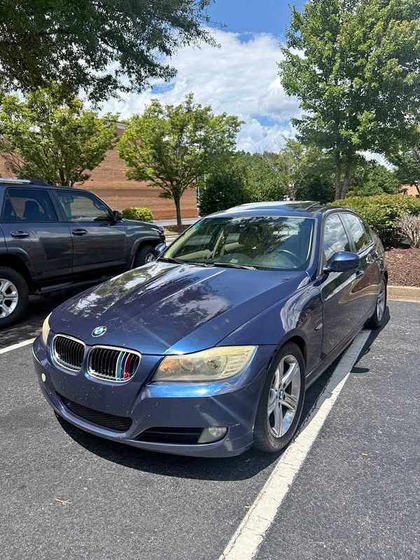 2011 BMW 3 Series - 328i Sedan 4D