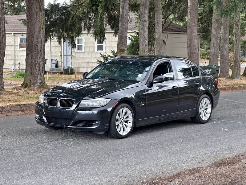 2011 BMW 3 Series - 328i Sedan 4D