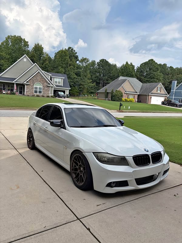 2011 BMW 3 Series - 335d Sedan 4D