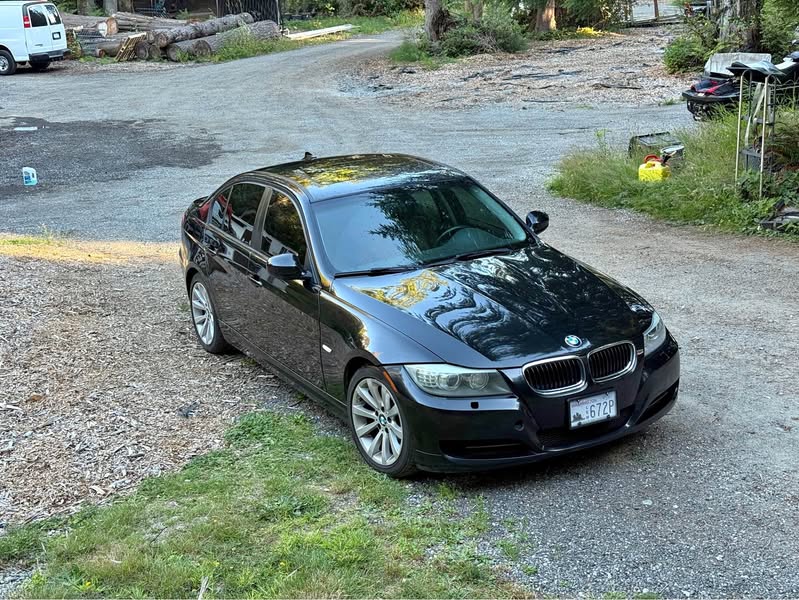 2011 BMW 3 Series - 328i Sedan 4D