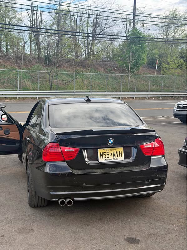 2009 BMW 3 Series - 328i xDrive Sedan 4D