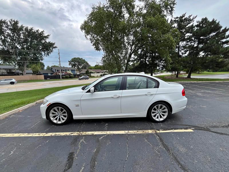 2011 BMW 3 Series - 328d Sedan 4D