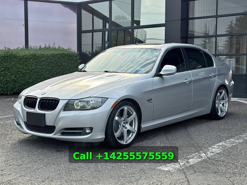 2011 BMW 3 Series 335i xDrive AWD 4dr Sedan 4D478C