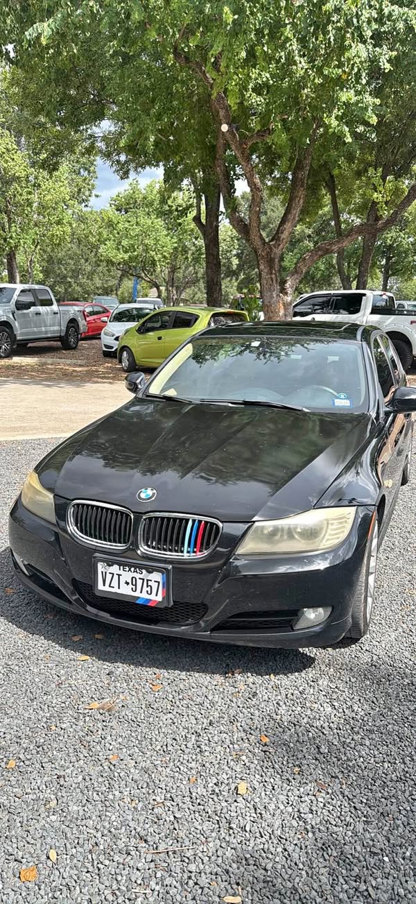 2011 BMW 3 Series - 328i Sedan 4D