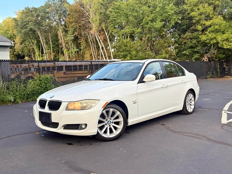 2011 BMW 3 Series - 328i Sedan 4D