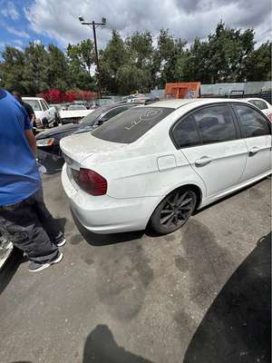 2011 BMW 3 Series - 328i Sedan 4D