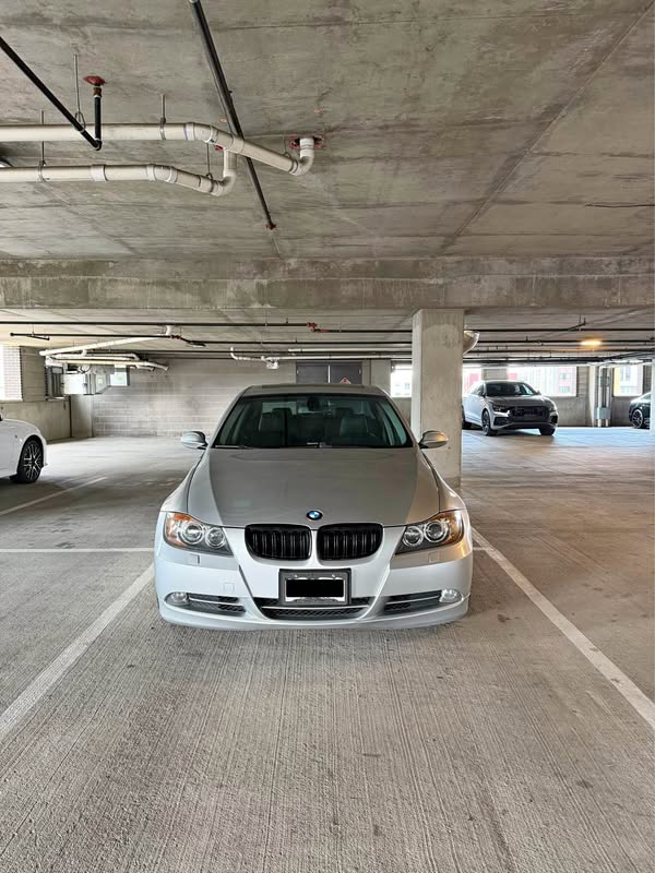 2008 BMW 3 Series - 335xi Sedan 4D