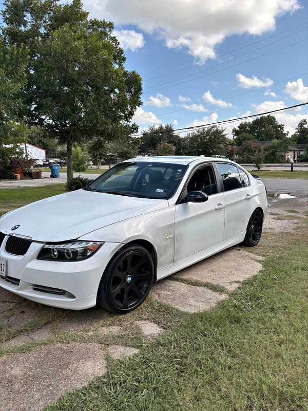 2008 BMW 3 Series - 318i Sedan 4D