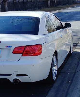 2011 BMW 3-Series I