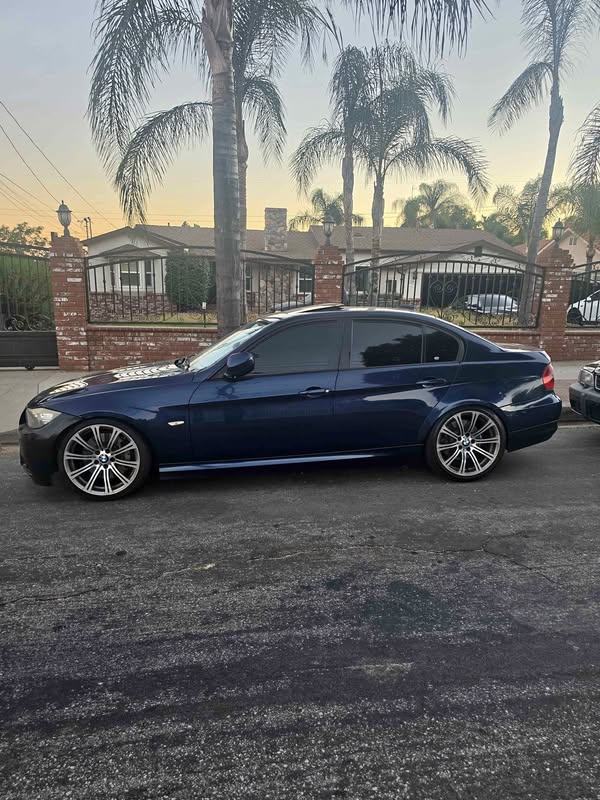 2011 BMW 3 Series - 335d Sedan 4D