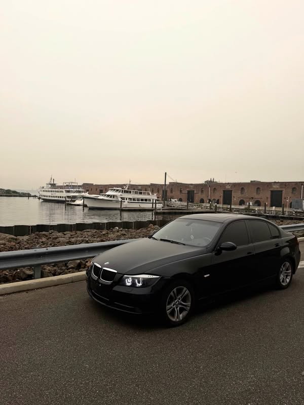 2008 BMW 3 Series - 328xi Sedan 4D
