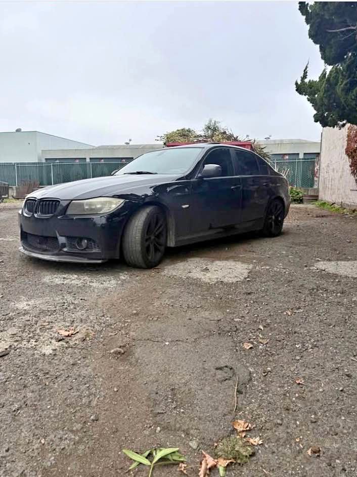 2011 BMW 3 Series - 328i Sedan 4D