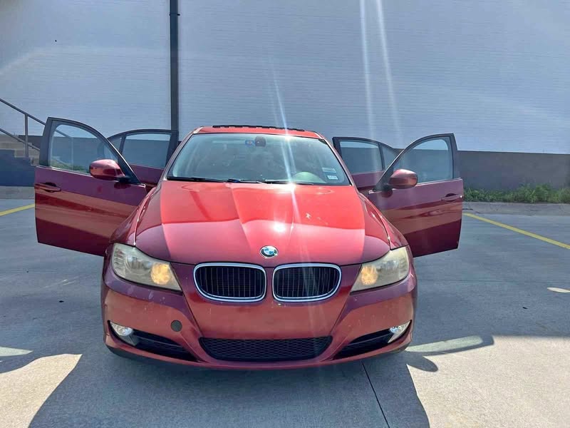 2011 BMW 3 Series - 328i Sedan 4D
