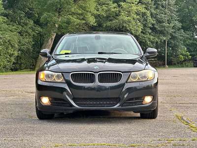 2011 BMW 3 Series - 328xi Sedan 4D