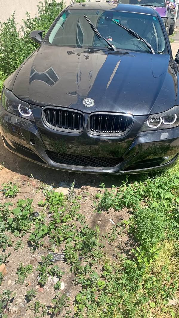 2010 BMW 3 Series - 328d xDrive Sedan 4D