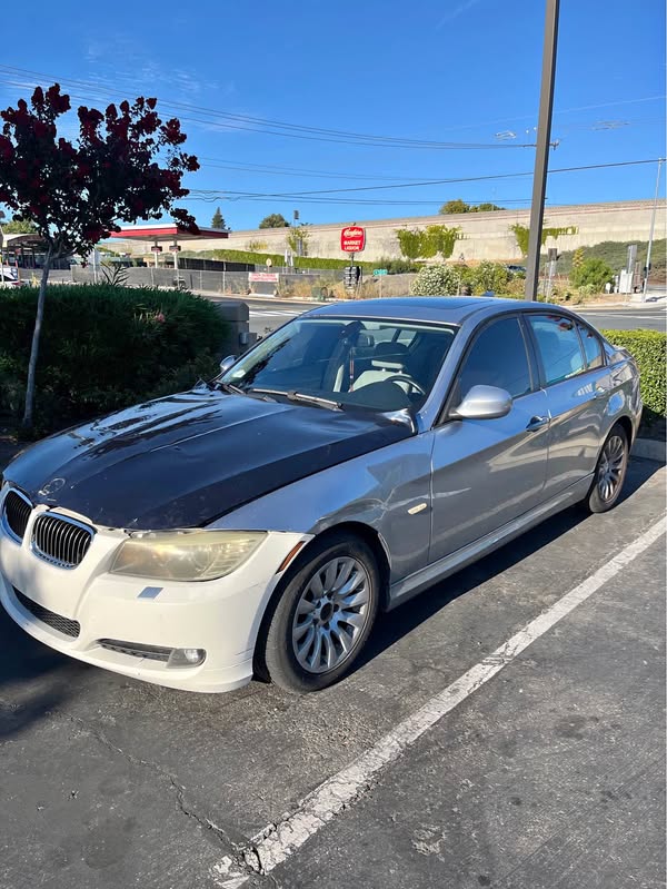2009 BMW 3 Series - 328i xDrive Sedan 4D