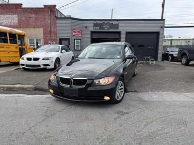 2007 BMW 3-Series 328xi Sedan 4D