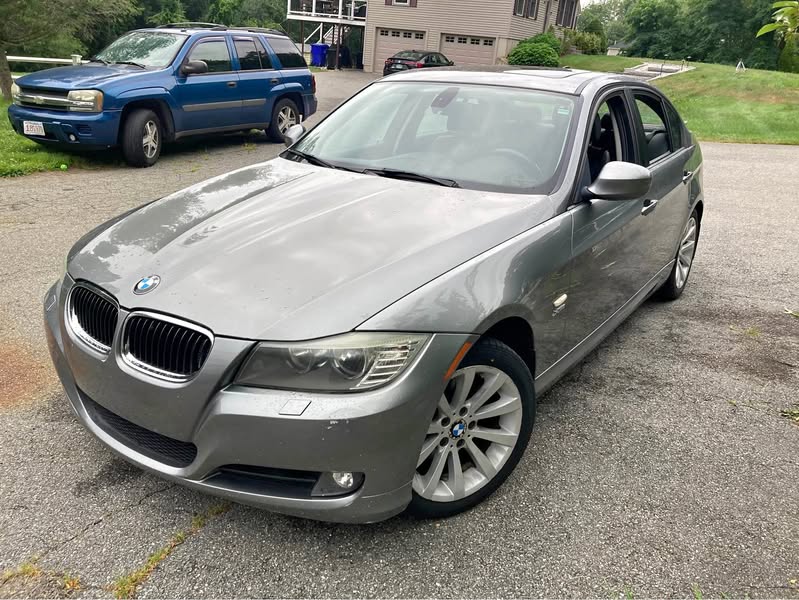 2011 BMW 3 Series - 328i Sedan 4D