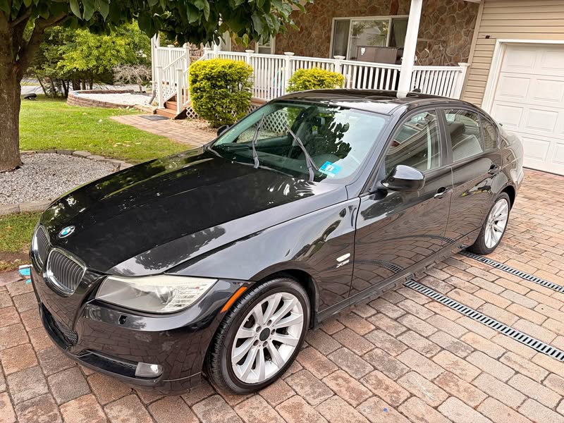 2011 BMW 3 Series - 328i Sedan 4D