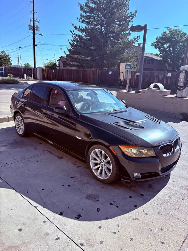 2011 BMW 3 Series - 328i Sedan 4D