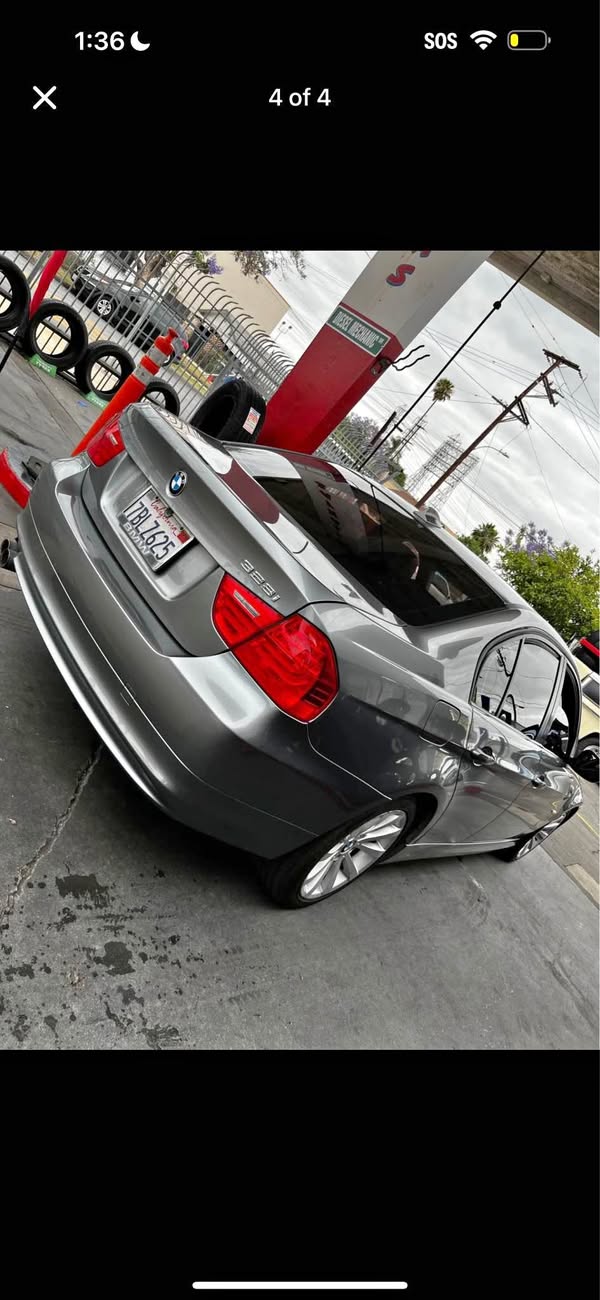 2011 BMW 3 Series - 320i Sedan 4D