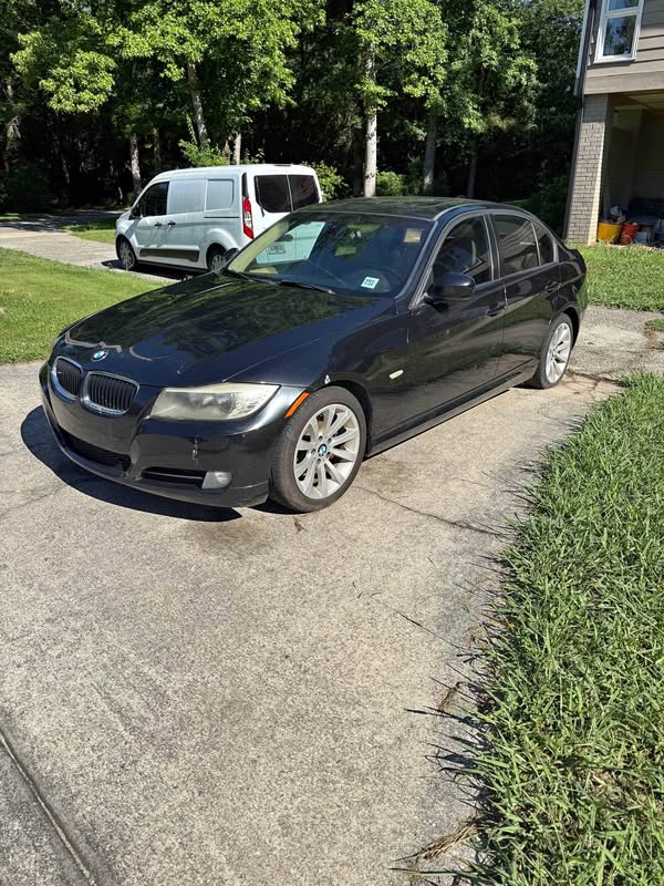 2011 BMW 3 Series - 328i Sedan 4D