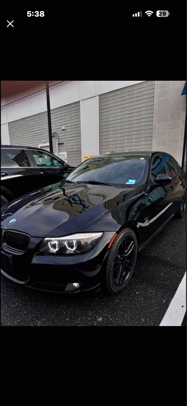 2011 BMW 3 Series - 328xi Sedan 4D