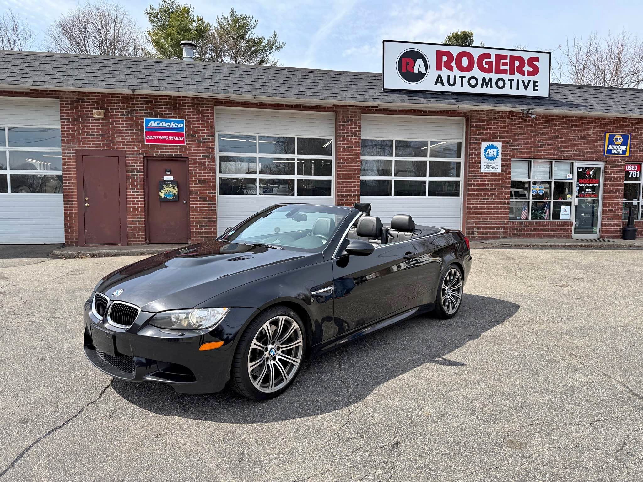 2011 BMW M3 Convertible 2D