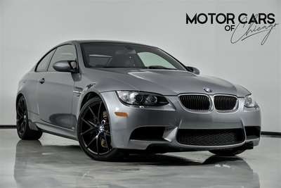 2013 BMW M3 -RARE 6 SPEED MANUAL!