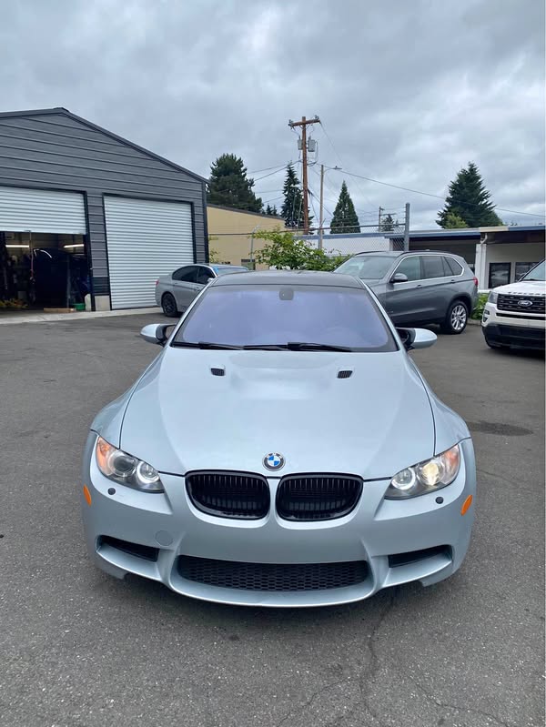 2011 BMW M3 - Base