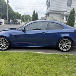 2011 BMW M3