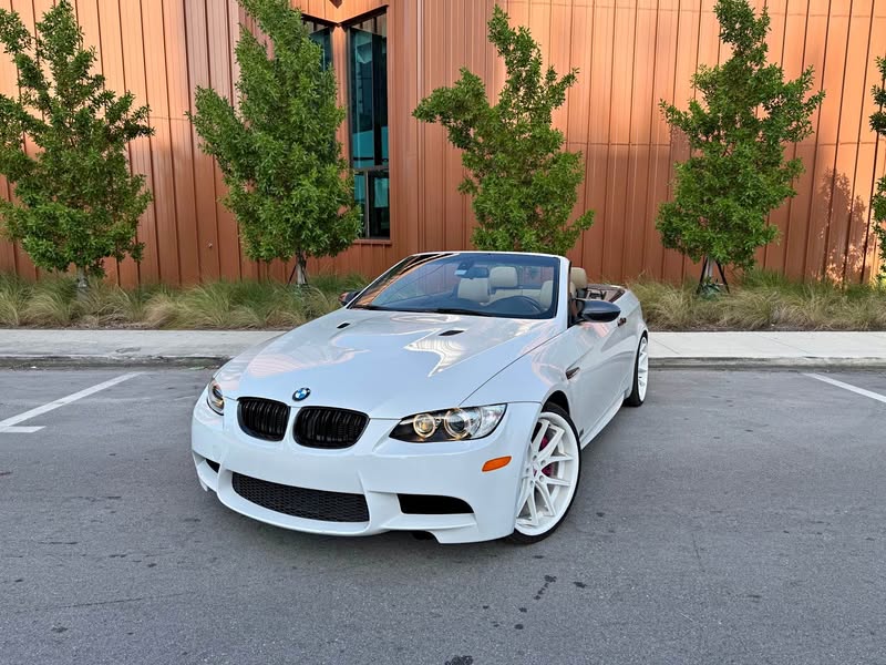 2011 BMW M3