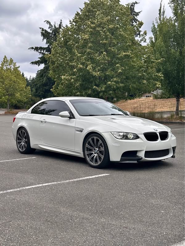 2011 BMW M3 - Convertible 2D